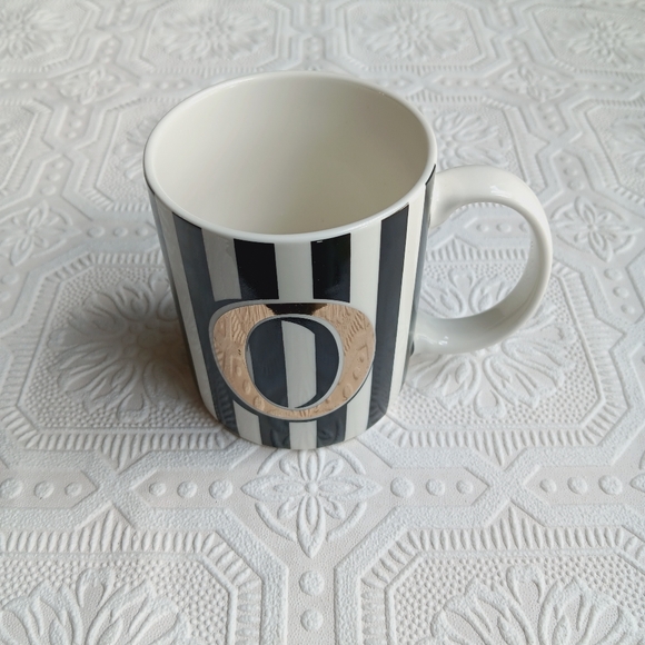 Ashland Initial O Coffee Mug - Picture 2 of 12
